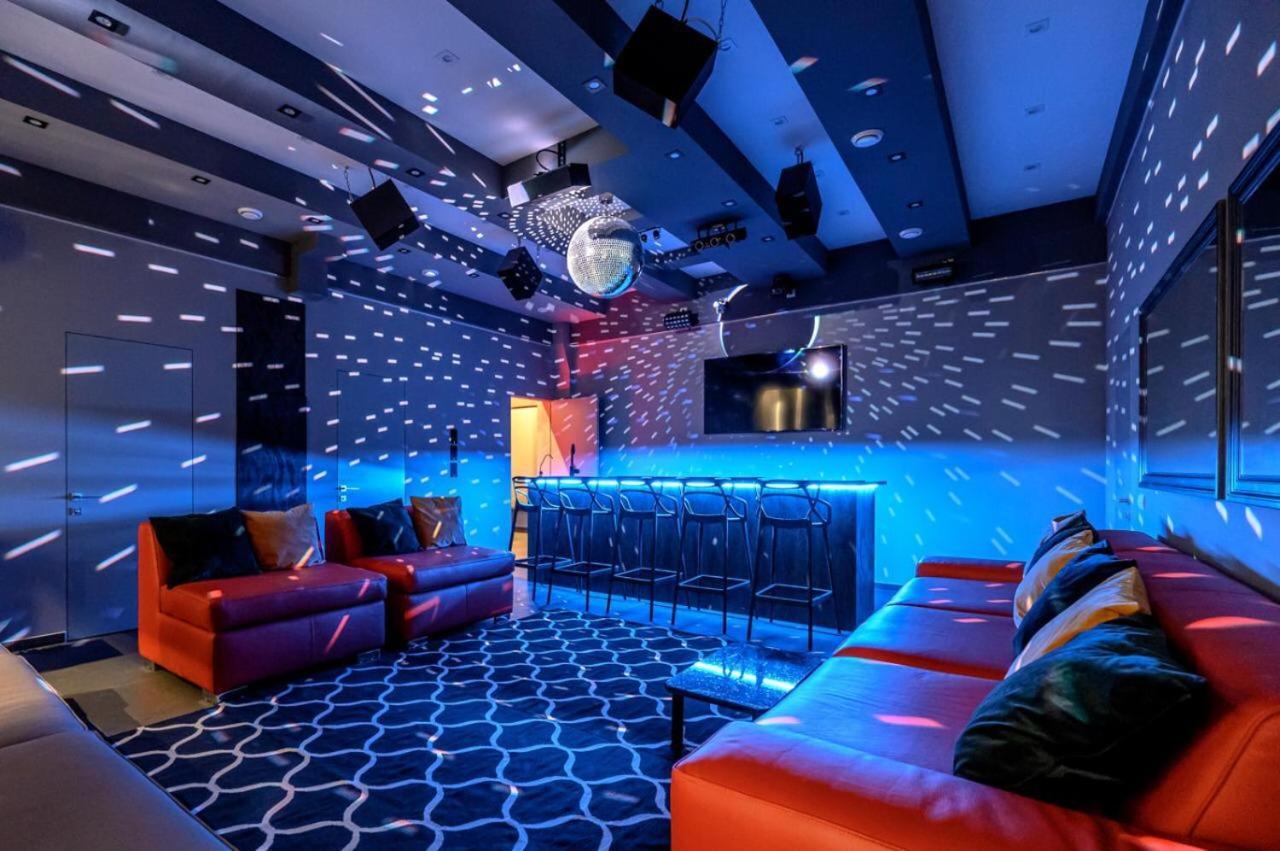 Party Luxury 3Br Sea View Apartment In Arcadia โอเดสซา ภายนอก รูปภาพ